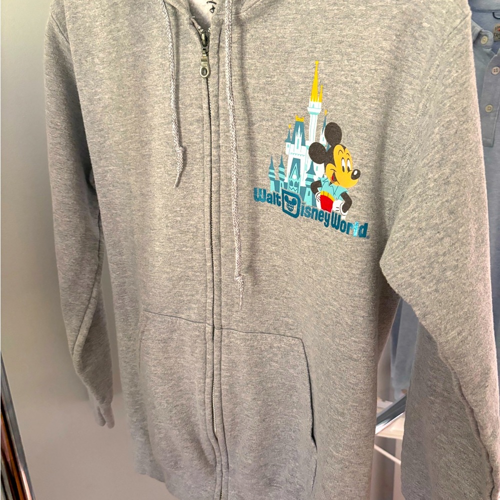 Walt Disney World zipper hoodie size small